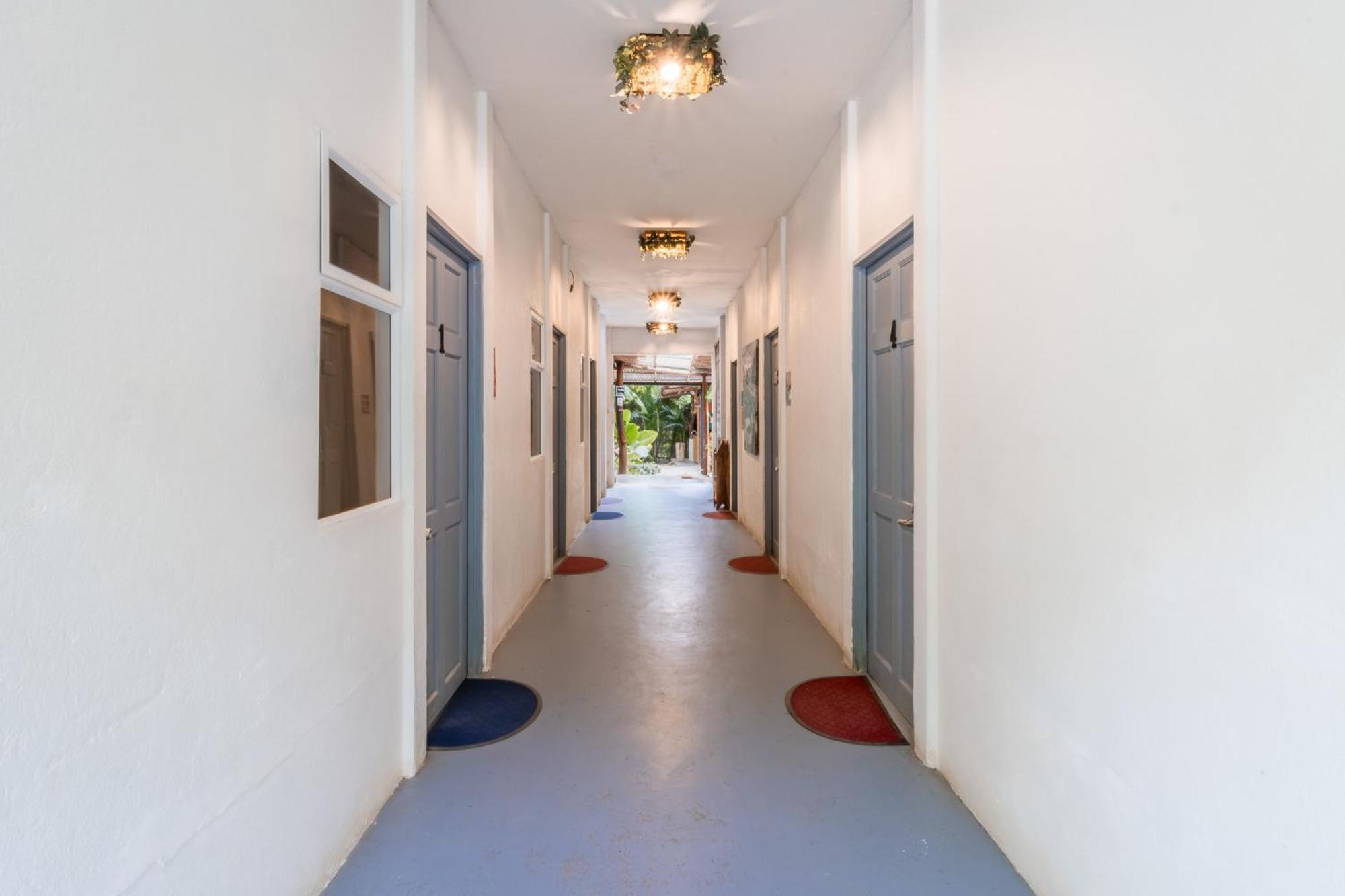 Akih Pods Hostel Playa Santa Teresa  エクステリア 写真
