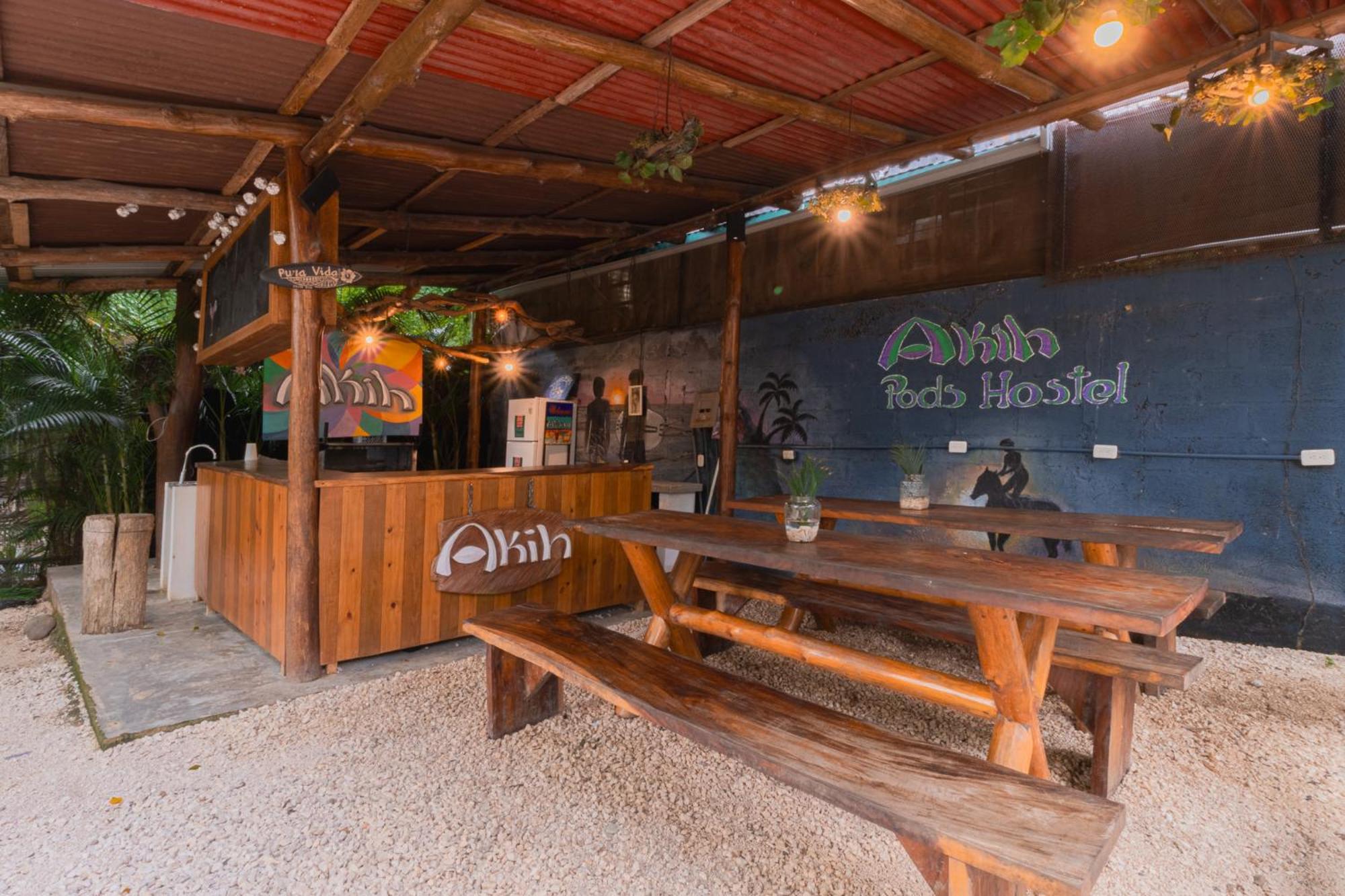 Akih Pods Hostel Playa Santa Teresa  エクステリア 写真